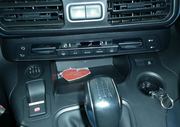 Peugeot Rifter cena 69999 przebieg: 37000, rok produkcji 2019 z Konin małe 172